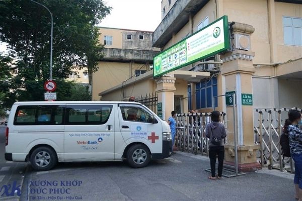 Khám thoái hóa cột sống ở đâu tại Hà Nội - bệnh viện Việt Đức